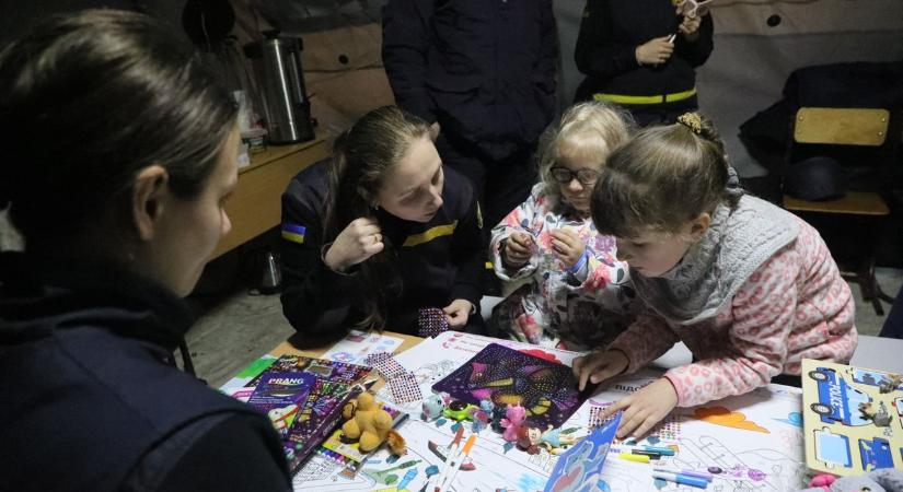 Álmatlan éjszakák, üvöltő szirénák – a háború gyermekeinek története