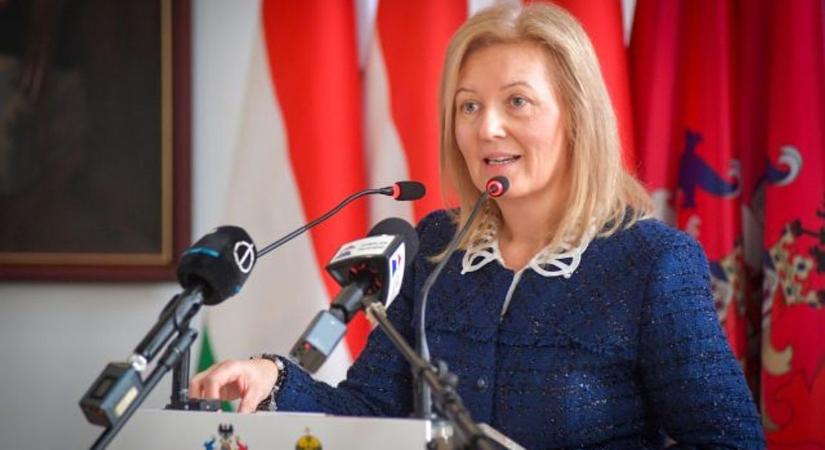 Erős vármegye segíti a fejlődést