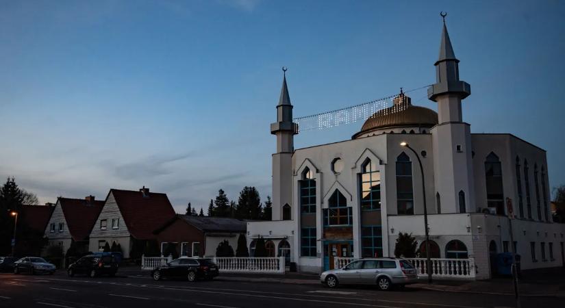 Németországban komoly vita robbant ki a ramadán idején az imára hívás miatt