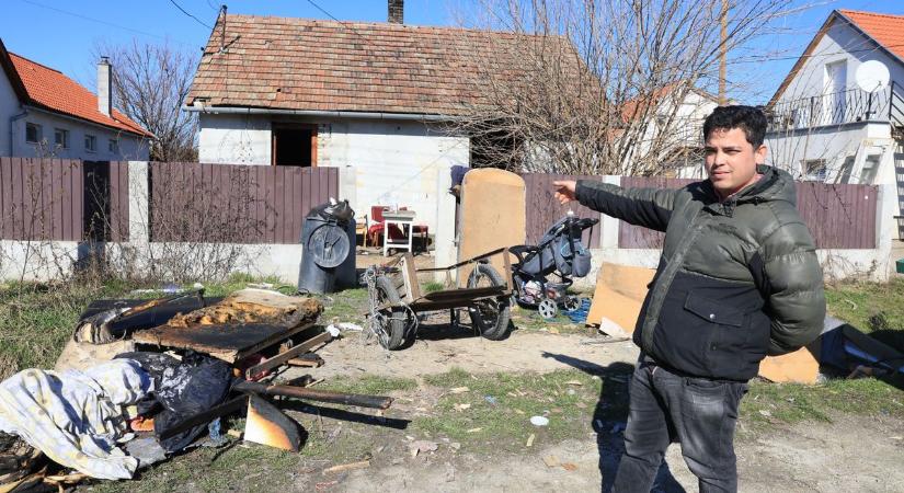 Kipattanó szikra okozhatta a bajt, lakhatatlanná vált a család otthona (helyszíni fotók)