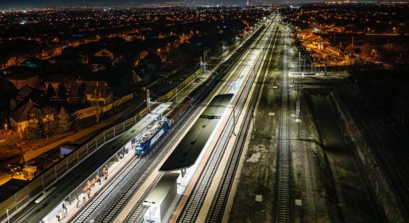 Hajnalban megindult a teherforgalom a Budapest—Belgrád vasútvonalon