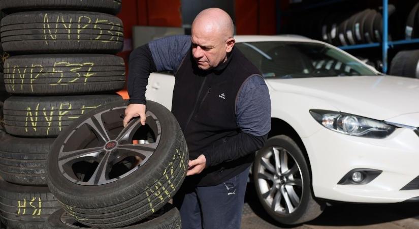 Ezeket a gumikat felejtsd el nagyon gyorsan: a műhelyből is fordulj ki, ha rád akarják sózni – lista