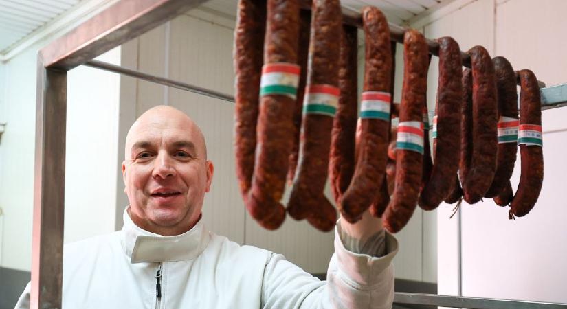 Eddig lehet, hogy rosszul tároltad a kolbászt! Itt vannak a tippek, hogyan kerüld el a zöldpenészt (galéria)