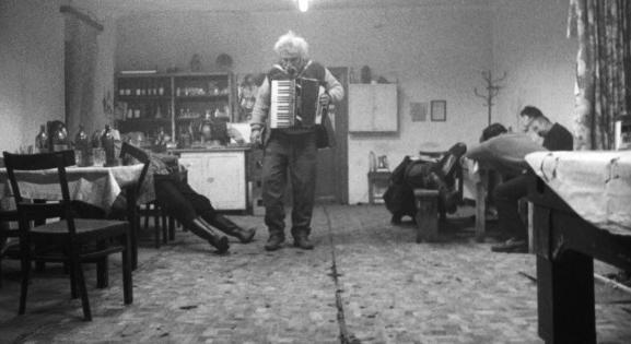 Tarr Bélától még New Yorkban is elbúcsúznak