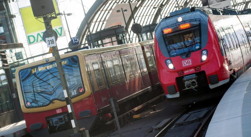 Két napra leállt a tömegközlekedés Németország városaiban