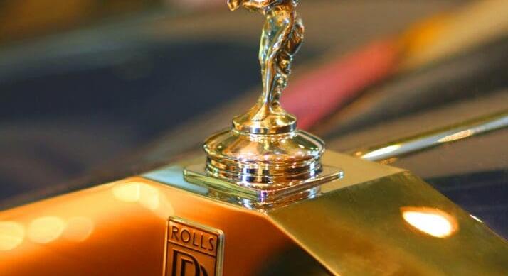 Részvény-visszavásárlás és emelt profitcél – Új csúcson a Rolls-Royce