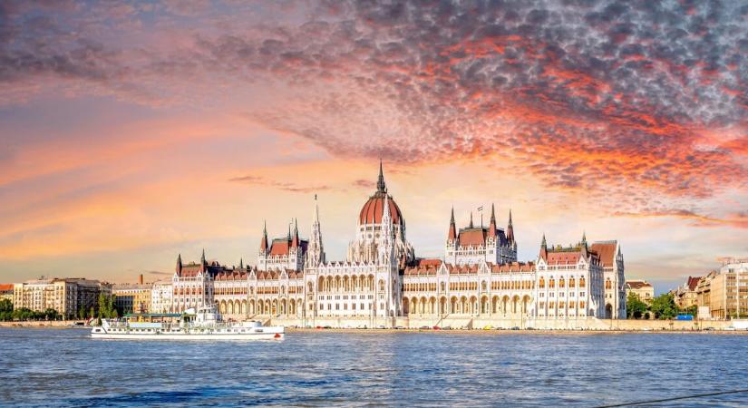 Megjött a pénteki rendkívüli közlemény – újabb lépéseket tesz a magyar kormány a súlyos helyzet miatt