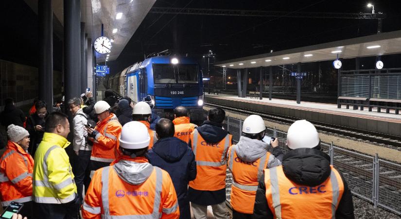 Elindult a teherforgalom a Budapest-Belgrád vasútvonalon
