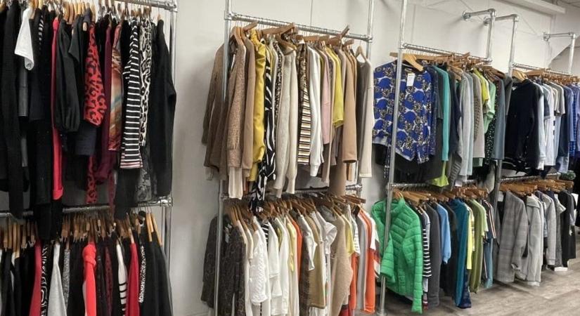Second hand boom Magyarországon: Facebook Marketplace, Vinted és a „felesleges holmik” új élete – meddig hobbi, mikortól adóügy?