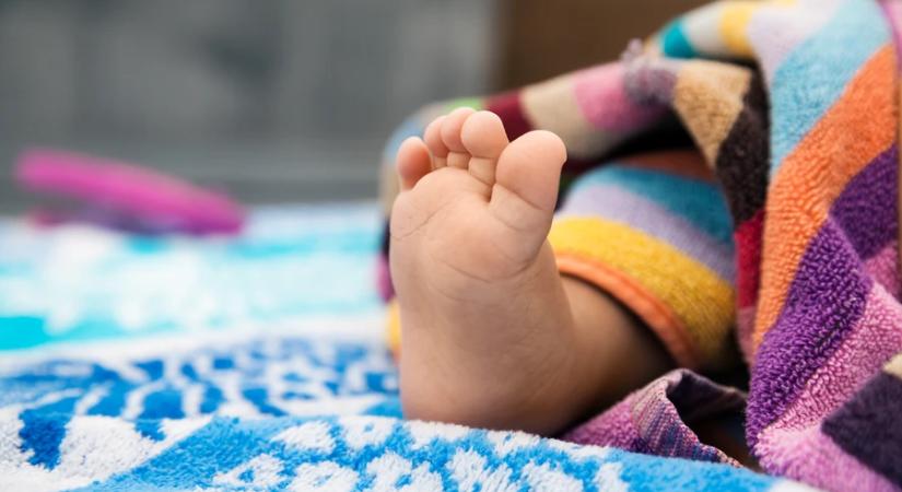 KSH: csökkent a születések és a halálozások száma, több házasságot kötöttek