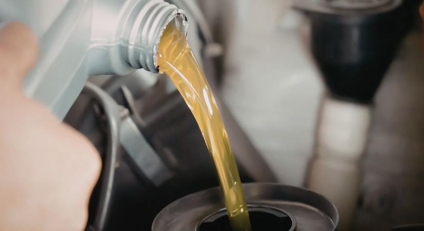 Mikor érdemes szervizbe vinni az autót?