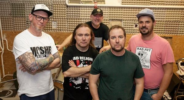 „Akarsz rocksztár lenni?” – A Graveyard At Maximum története a kazánháztól a visszatérésig (interjú)