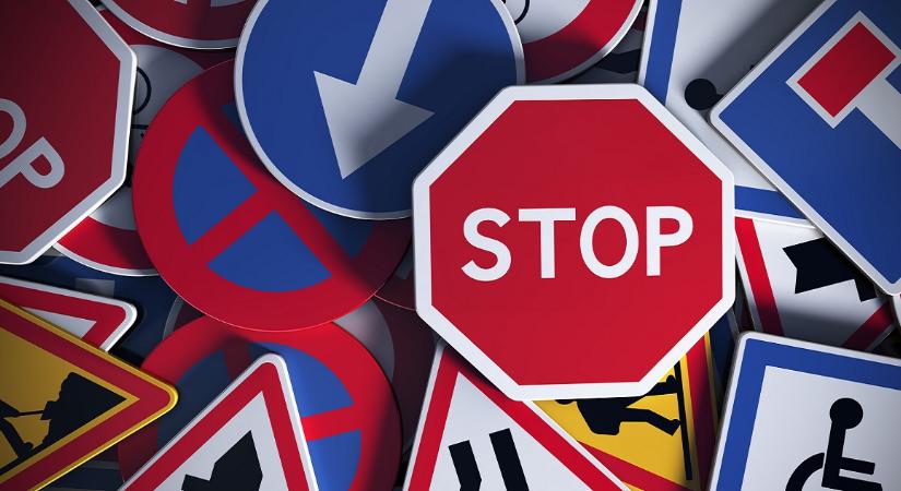 Változás jöhet a KRESZ-ben, ezt kell majd másképp csinálnunk