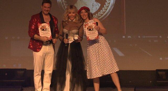 Dupla teltház S. Nagy slágereire: Legendák és fiatalok tomboltak együtt - állva tapsoltak!