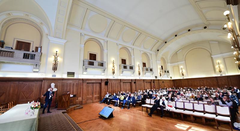 Debreceni Kardiológiai Napok: középpontban az új gyógyszerek és a robotika