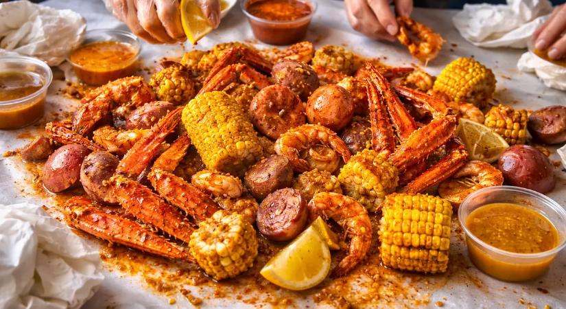 Asztalra borított káosz Bécs–Favoritenben – mit tud a TikTok-szenzáció, a Seafood Boil?