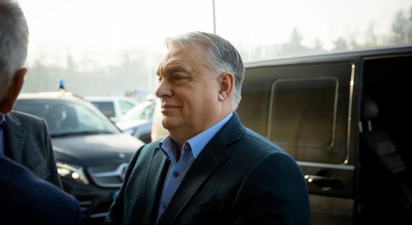"Sajnáljuk az ukrán népet, de nem kívánunk részt venni a háborúban" - Orbán Viktor üzenetet küldött Zelenszkijnek