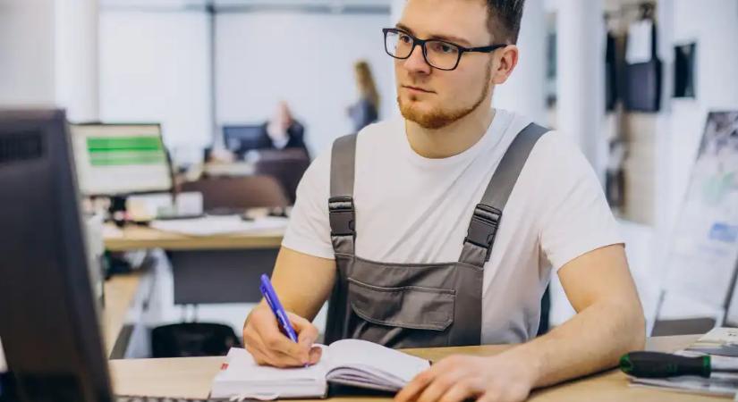 Hogyan segíti az állam a gyermekvédelmis fiatalok beilleszkedését?