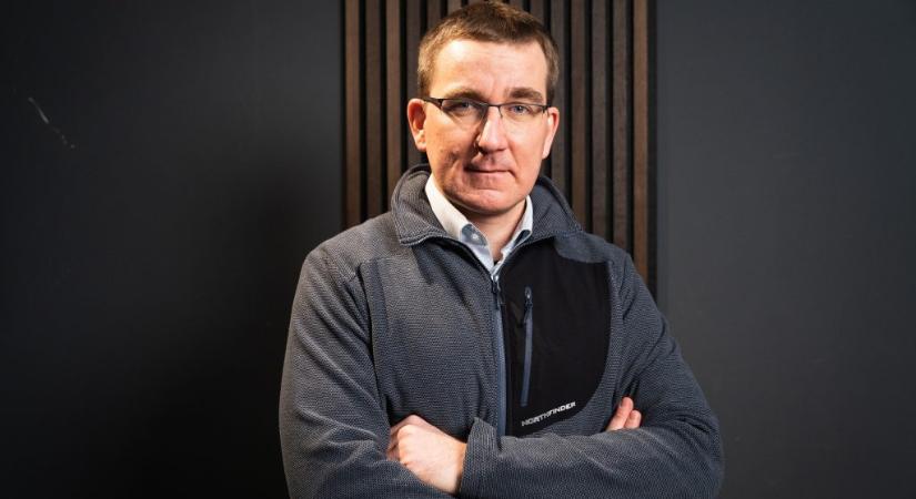 Rácz András szerint kezd szétesni a kormánypropaganda, ha már a 2022-ben Paksig eljutó ukrán drónnal kampányolnak