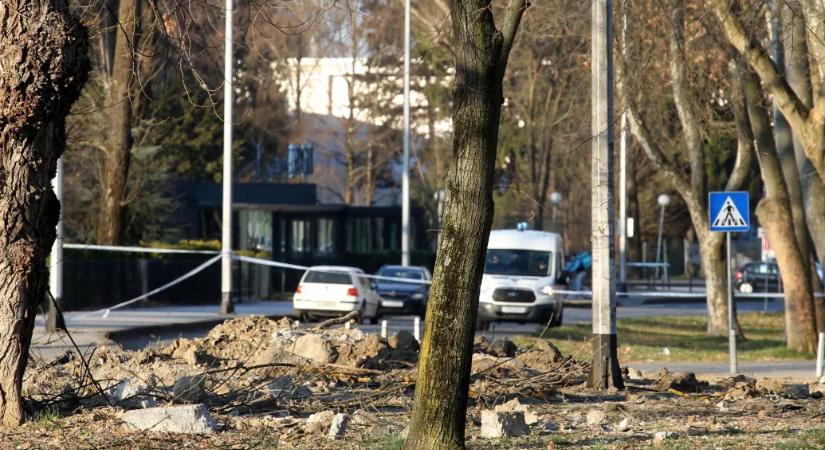 Négy évvel ezelőtt tétlenül nézte végig a magyar légvédelem egy ukrán drón átrepülését, most ilyesmivel riogat a kormány