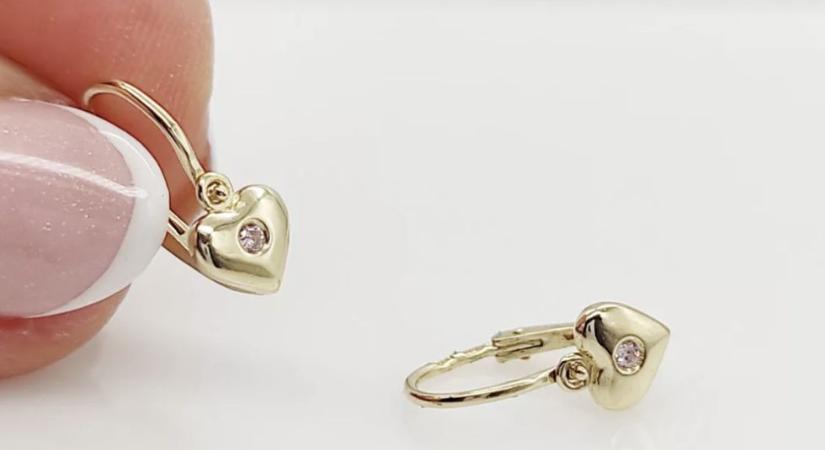 A legjobb gyerek fülbevaló kiválasztása