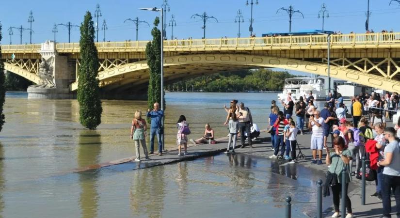 Dunai árhullám: erre számíthat Budapest a tetőzéskor