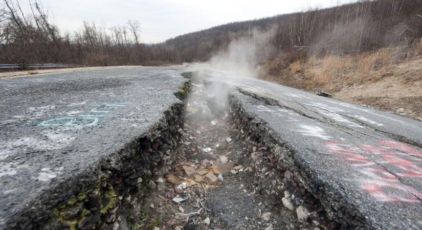 Ebben a városban több mint hatvan éve pusztít az elolthatatlan tűz – képek