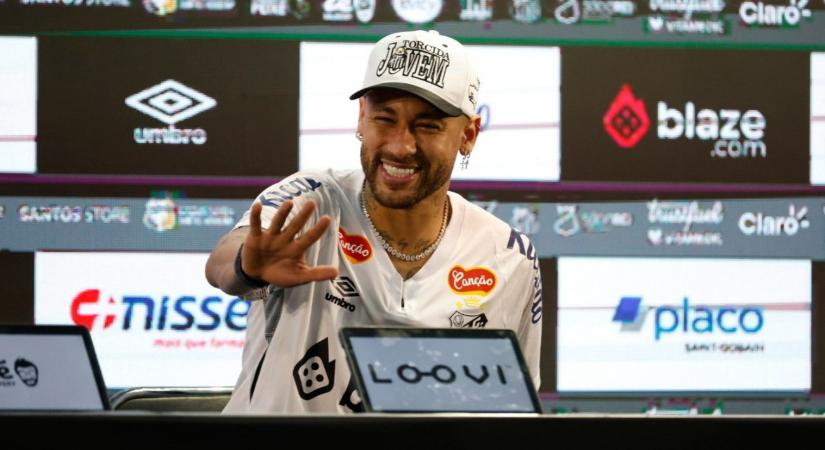 Főnixként támadt fel hamvaiból Neymar – videók