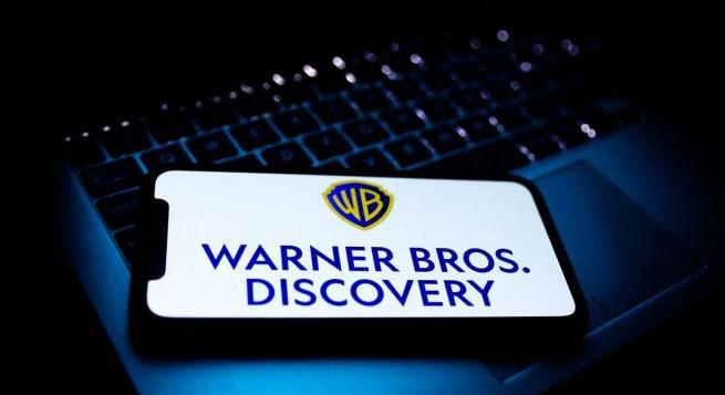A Netflix kiszállt a Warner Bros. Discovery-üzletből: a Paramount Skydance 111 milliárdos ajánlatát nem licitálták túl
