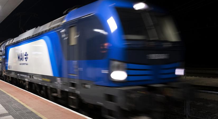 Vége a várakozásnak: ennyiért utazhatunk sokkal gyorsabban a szomszédos fővárosba