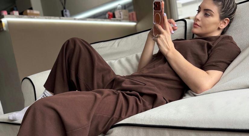 A fideszes celebek félnek a háborútól, ellenben szeretik a boldog pillanatokat