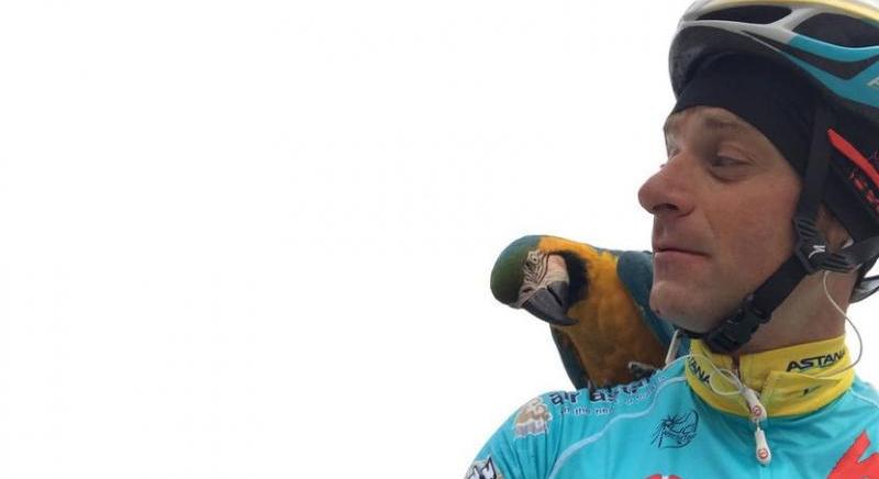 Meghalt Franky, Michele Scarponi legends papagja