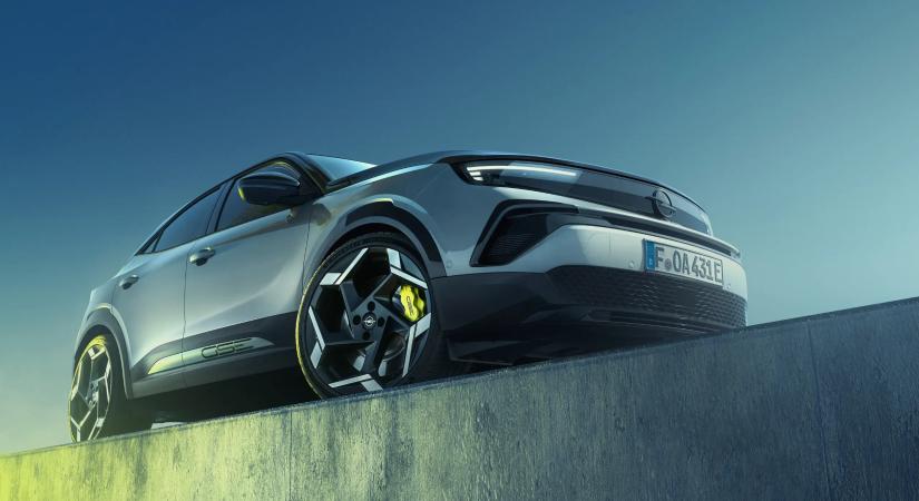 Beárazták itthon az új, minden korábbinál erősebb Opel Mokkát! Ennyit kérnek érte!