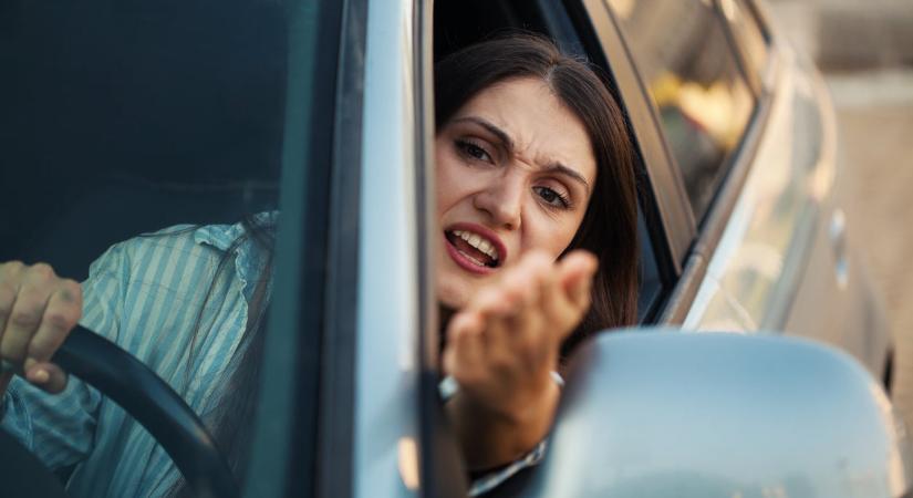 5 jel, amiből azonnal felismerheted a passzív-agresszív embereket