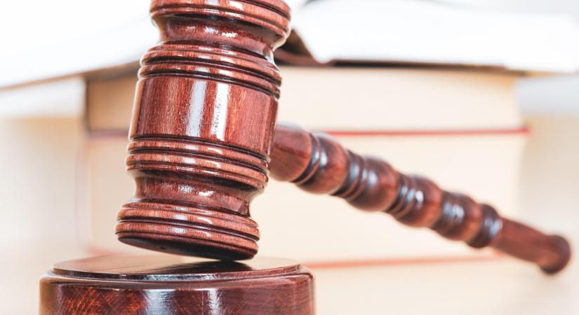 Alkotmánybíróság elé kerül az adócsökkentés kormányának horribilis szolidaritási adója