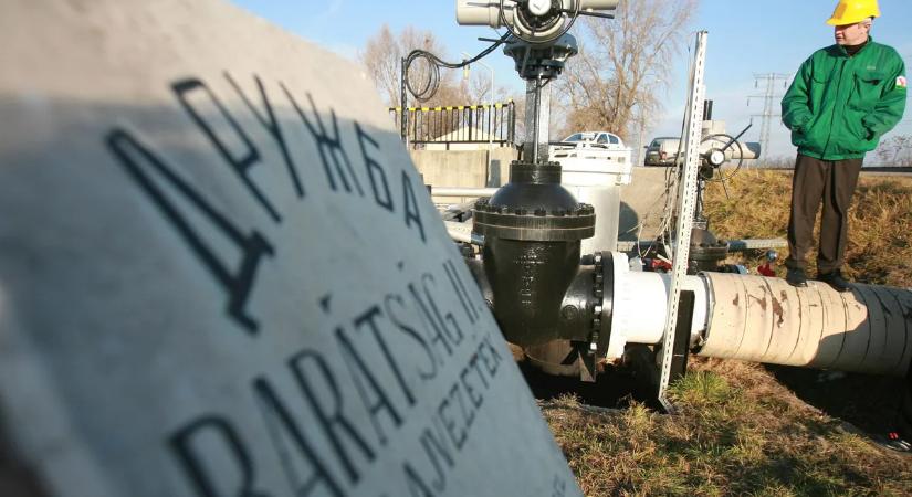 Beszédes hallgatás: A Tisza összejátszik Kijevvel az olajvezeték ügyében, és nemcsak abban