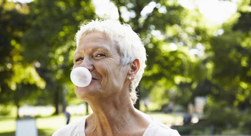 Melyik országban tilos rágózni? – meglepő szabályok a világból