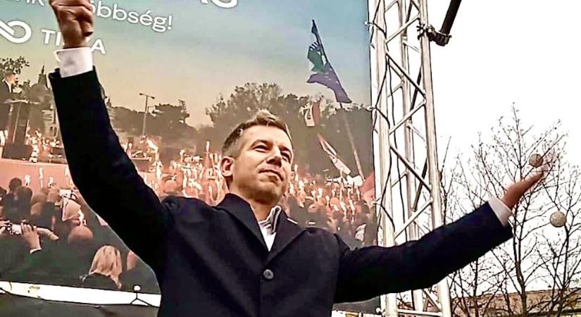 Győrújbarátra látogat Magyar Péter