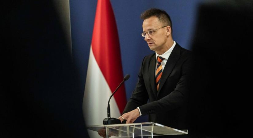 Szijjártó szerint az „ukrán zsarolás” miatt építünk új olaj- és dízelvezetéket Szerbiával