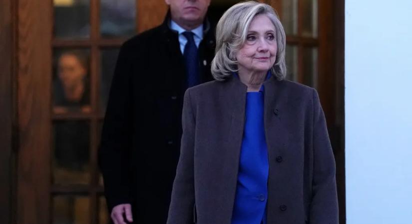 Közel hét órán át kérdezték Hillary Clintont, de közben már mindenki Bill Clinton meghallgatására készült