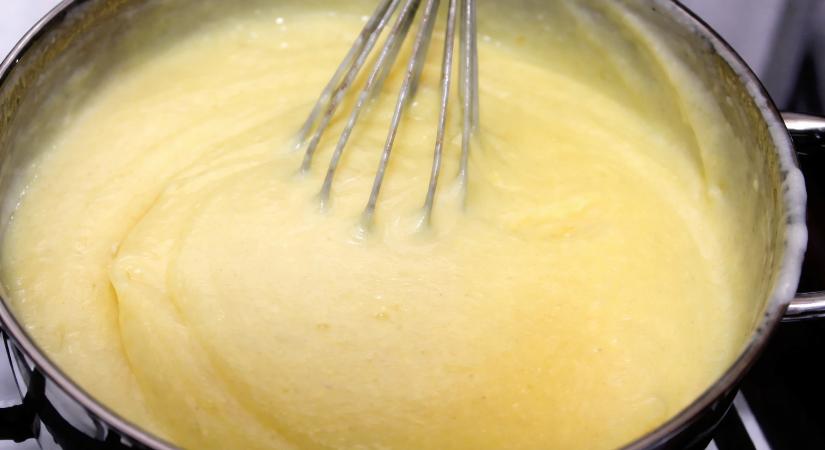 A cukrászdák eltitkolt receptje: ettől a filléres trükktől lesz selymes és remegős a vaníliakrém