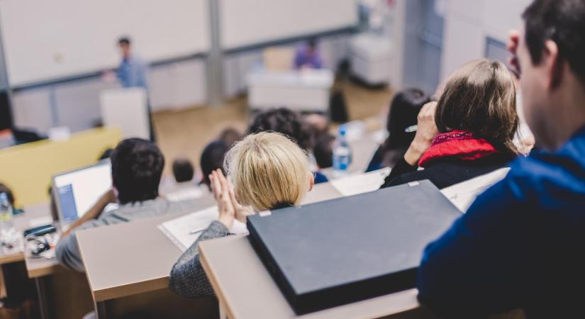 Csak egyetemistakártyával igényelhető a tandíj visszatérítése