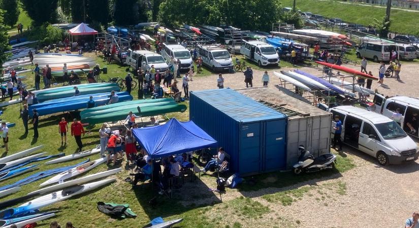 Zsúfoltabb lehet ez a győri parkoló