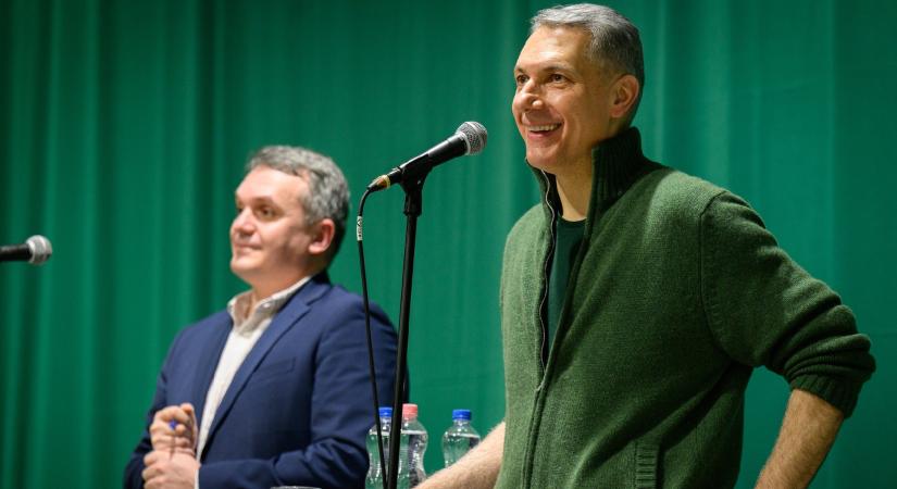 Megbírságoltak egy fideszes jelöltet, mert egy hajdúböszörményi iskolában tartották a Lázárinfót