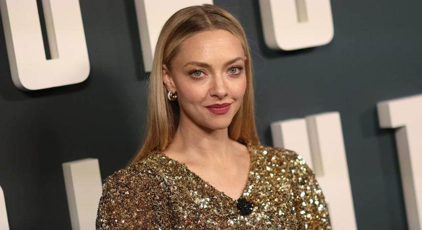 Amanda Seyfried művégbélnyílással forgatta le új filmje meztelen jelenetét