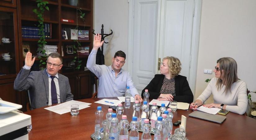 Nyilvántartásba vettek újabb három jelöltet Miskolcon