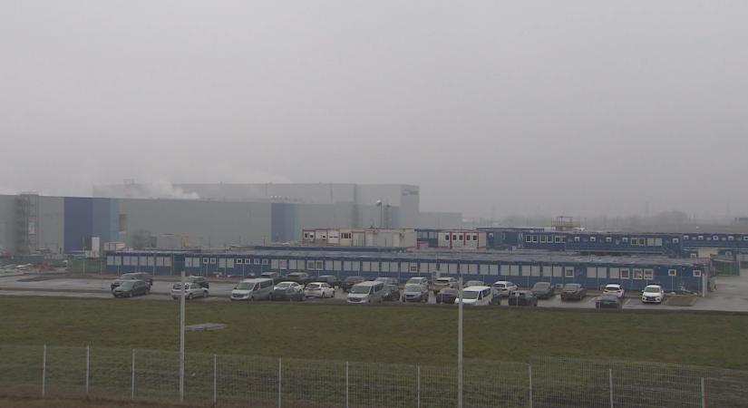 Volt dolgozó: a gödi akkugyárban rákkeltő porokat lélegezhettek be, védőfelszerelés nélkül