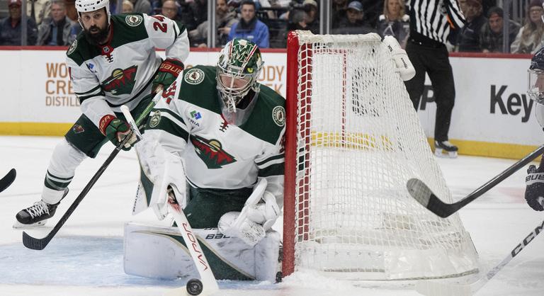 Lehányta magát, ezért le kellett cserélni a Minnesota Wild kapusát