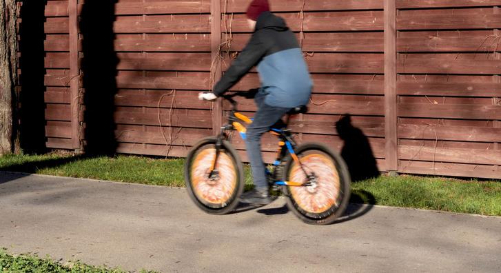 Nem hittünk a szemünknek, amikor megláttuk ezt a biciklit elgurulni az utcán