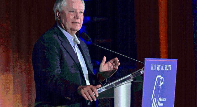 Minősíthetetlen hangnemben esett neki a dán kormányfőnek a republikánus szenátor